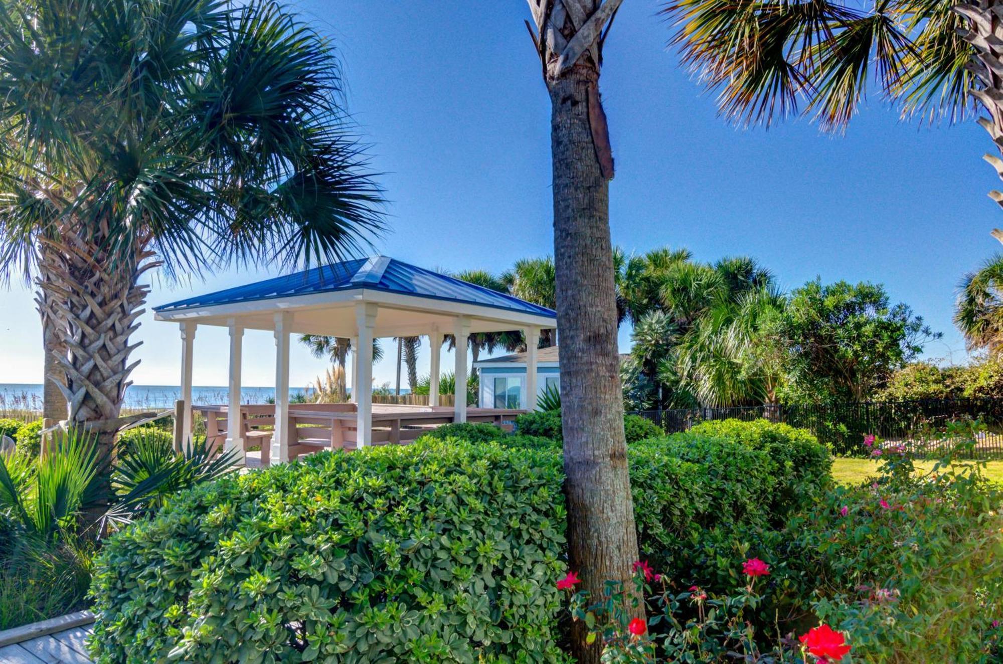 Oceanfront Views With Resort Amenities Миртл-Бич Экстерьер фото